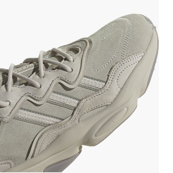 Adidas ozweego sneaker NEW size:10 - Picture 5 of 8